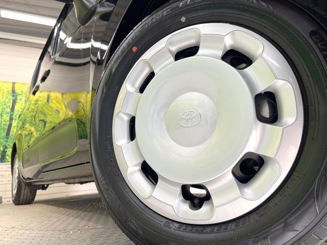 TOYOTA SIENTA HYBRID 2025