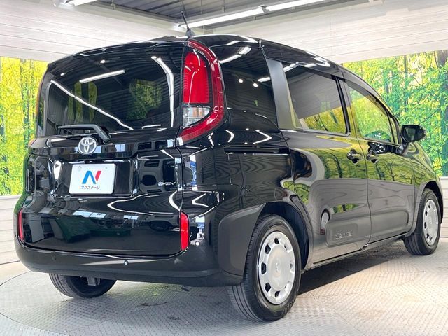 TOYOTA SIENTA HYBRID 2025