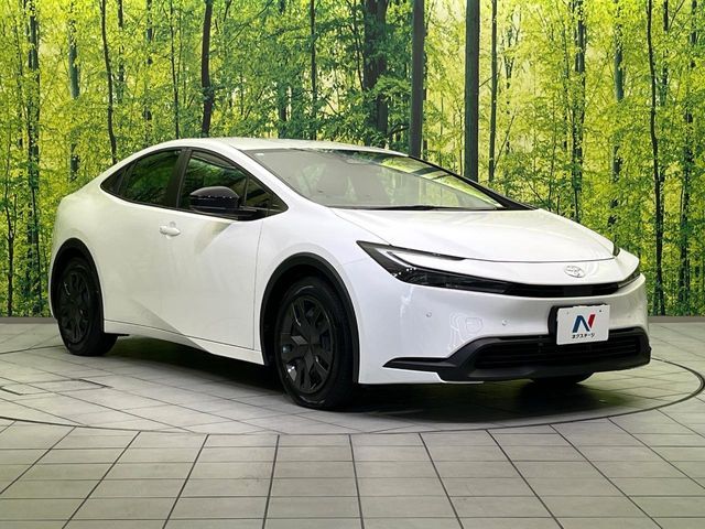 TOYOTA PRIUS 2023