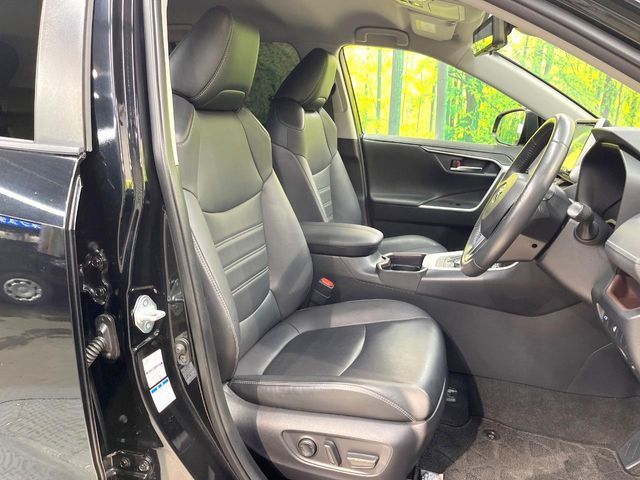 TOYOTA RAV4 4WD 2020