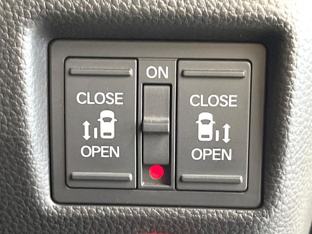 HONDA N BOX CUSTOM 2023