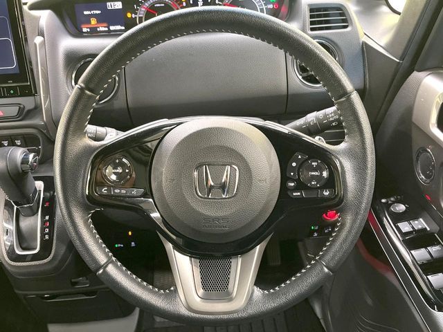 HONDA N BOX CUSTOM 2023