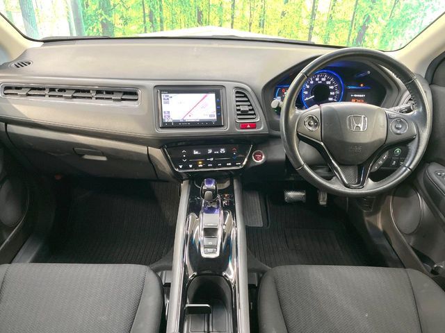 HONDA VEZEL HYBRID 2014