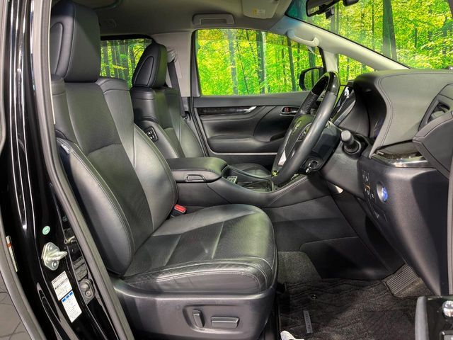 TOYOTA VELLFIRE  HYBRID 4WD 2015