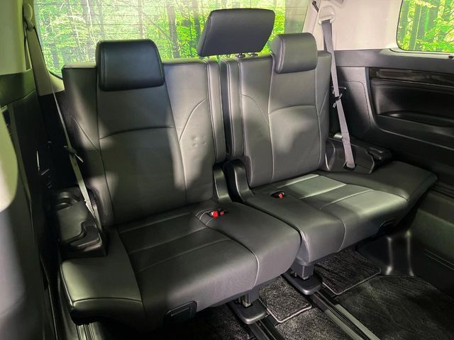 TOYOTA VELLFIRE  HYBRID 4WD 2015