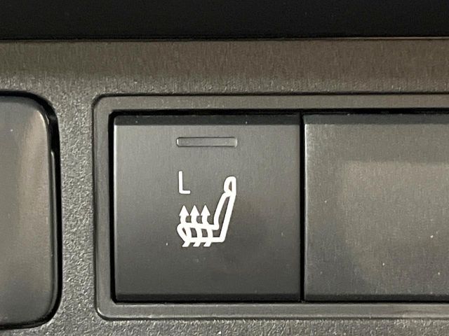 TOYOTA YARIS CROSS 2025