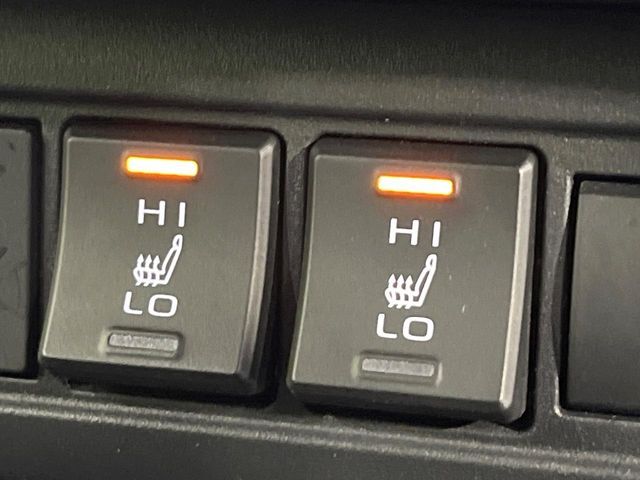 TOYOTA COROLLA CROSS HYBRID 2025