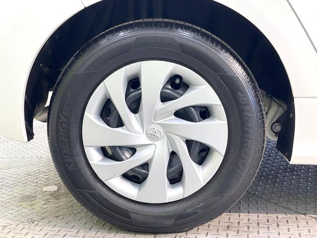 TOYOTA YARIS HYBRID 2020