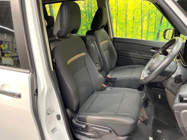 NISSAN SERENA  WG 2024