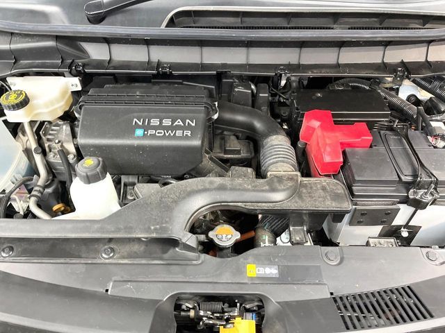 NISSAN SERENA  WG 2024