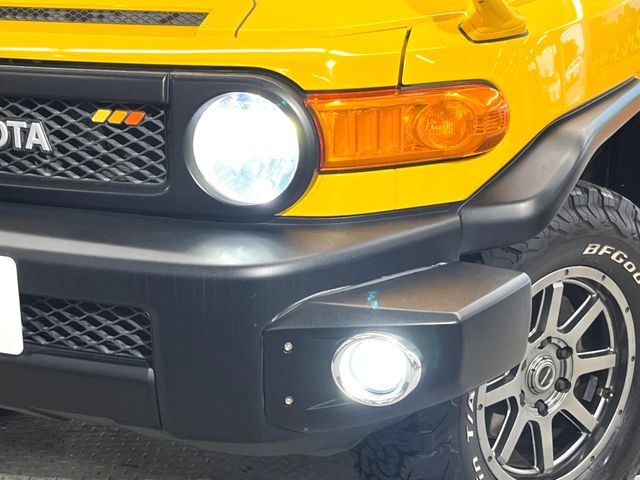 TOYOTA FJ CRUISER 4WD 2011