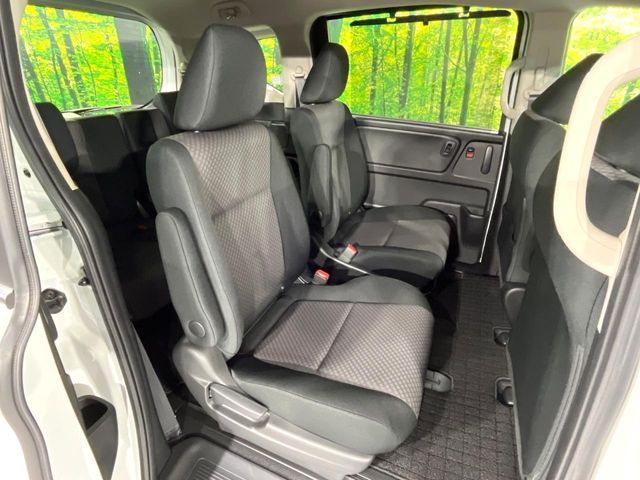 HONDA FREED HYBRID 2022