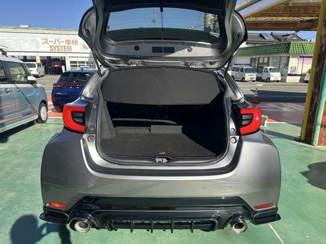 TOYOTA GR YARIS 2024