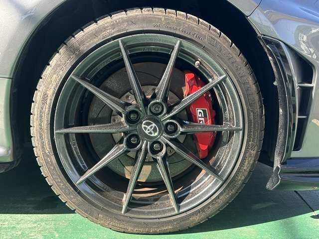 TOYOTA GR YARIS 2024