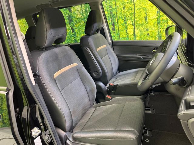 NISSAN SERENA  WG 2025