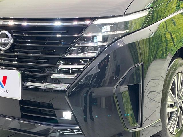 NISSAN SERENA  WG 2025