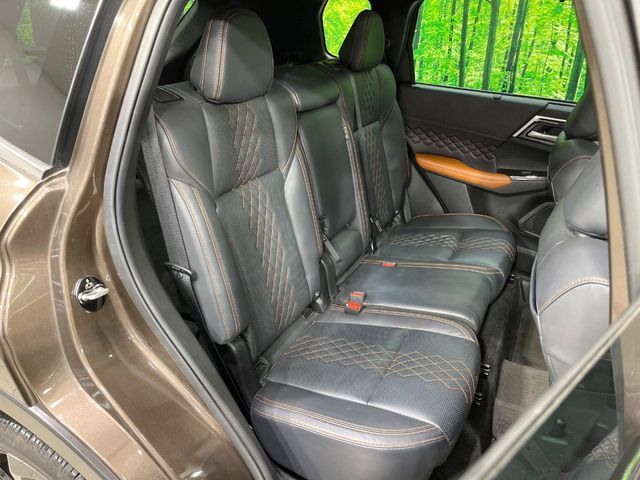 MITSUBISHI OUTLANDER PHEV 2022