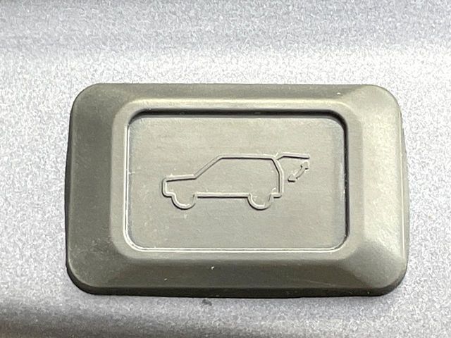 TOYOTA RAV4 HYBRID 4WD 2022