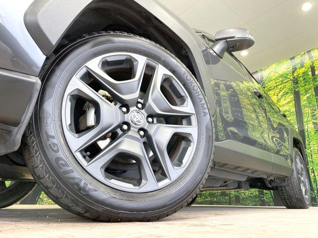 TOYOTA RAV4 HYBRID 4WD 2022