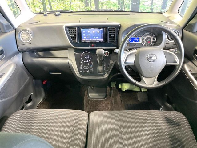 NISSAN DAYZ ROOX 4WD 2016