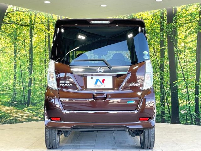 NISSAN DAYZ ROOX 4WD 2016