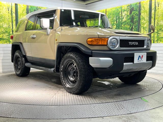 TOYOTA FJ CRUISER 4WD 2014