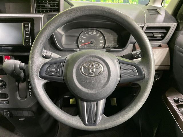 TOYOTA ROOMY 2016