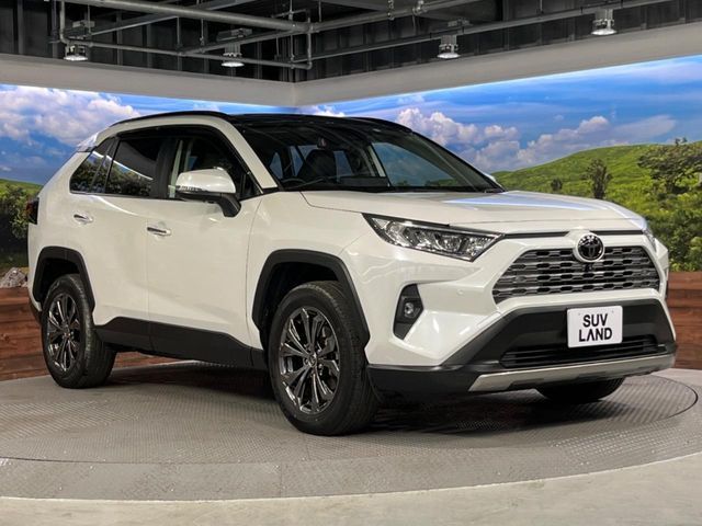 TOYOTA RAV4 4WD 2023