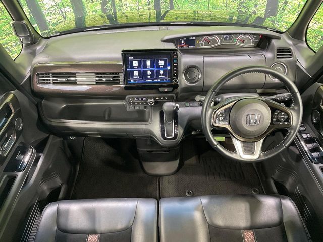 HONDA N BOX CUSTOM 2018