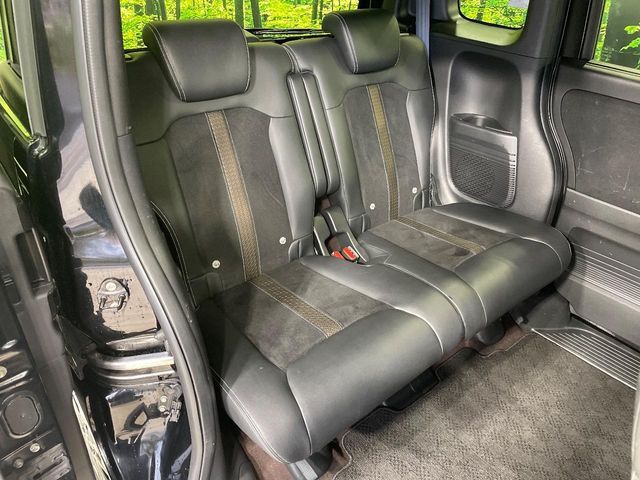 HONDA N BOX CUSTOM 2018