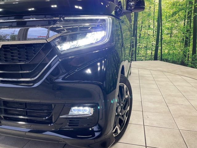 HONDA N BOX CUSTOM 2018