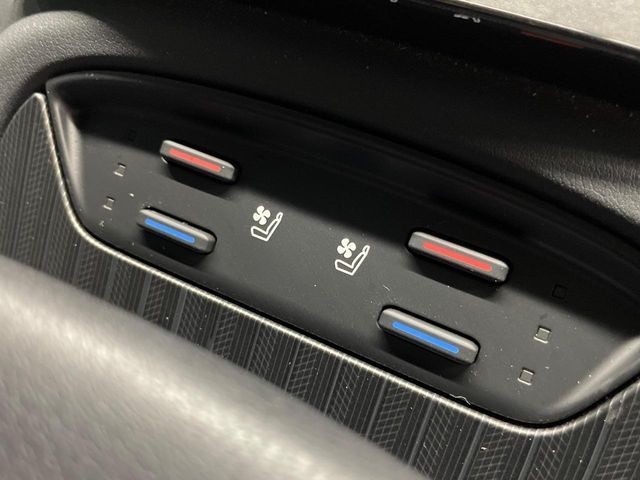 TOYOTA HARRIER 2WD 2023