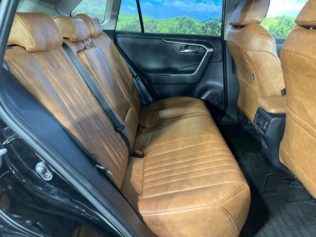 TOYOTA RAV4 4WD 2024