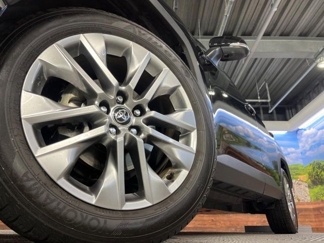 TOYOTA RAV4 4WD 2024