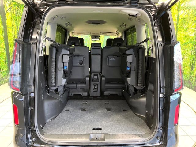 NISSAN SERENA  WG 2023