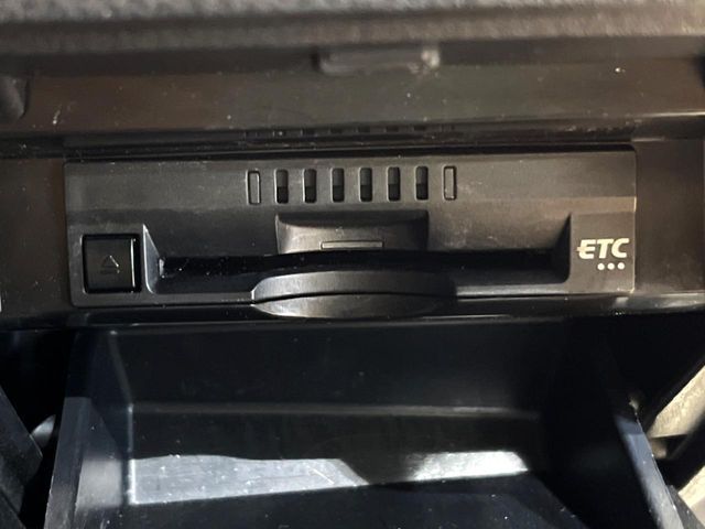 TOYOTA CAMRY HYBRID 2018