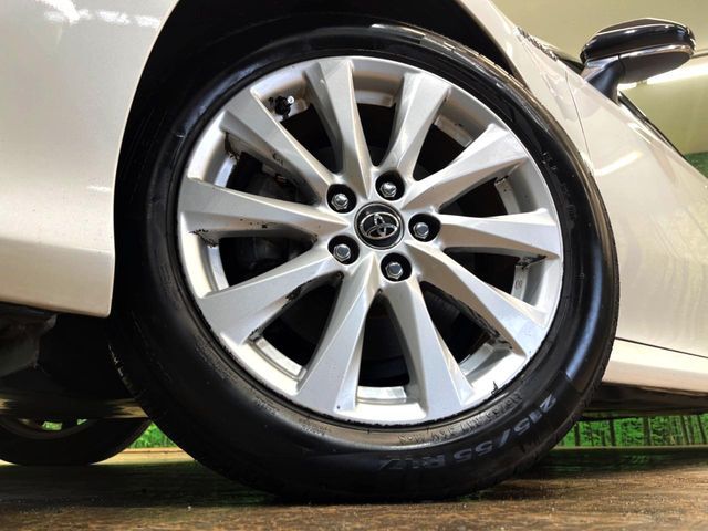 TOYOTA CAMRY HYBRID 2018