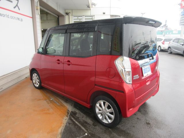 NISSAN DAYZ ROOX 4WD 2020