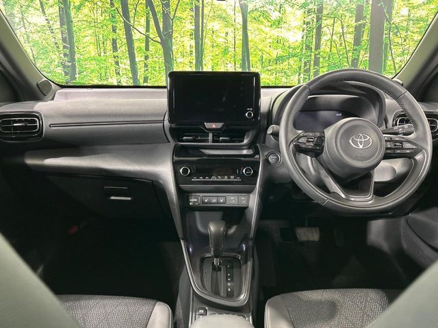 TOYOTA YARIS CROSS HYBRID 2025