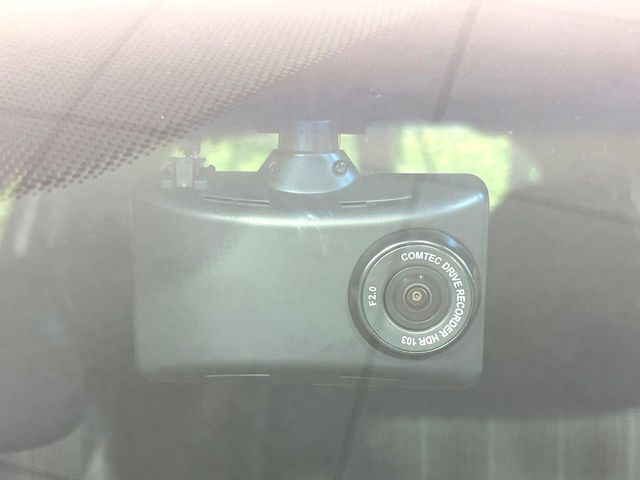 HONDA VEZEL HYBRID 2016