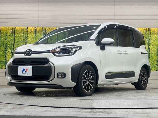 TOYOTA SIENTA HYBRID 2023