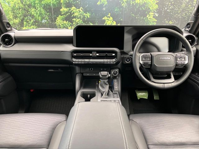 TOYOTA LANDCRUISER 250 2024