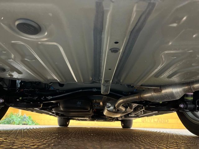 TOYOTA VOXY HYBRID 2024