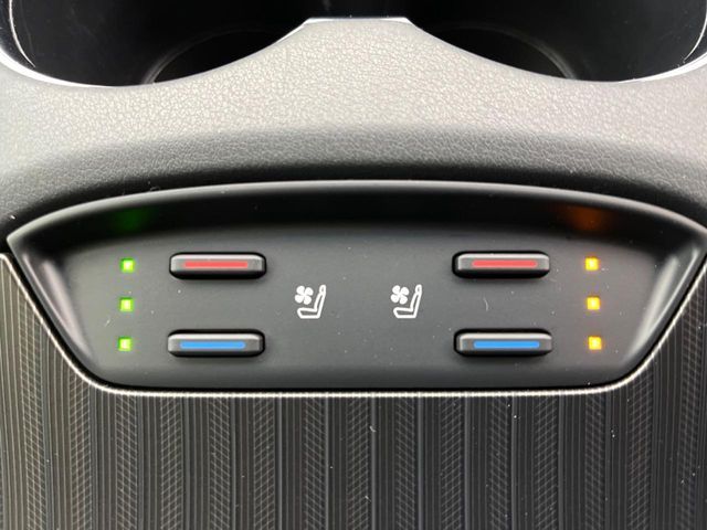 TOYOTA HARRIER 2WD 2020