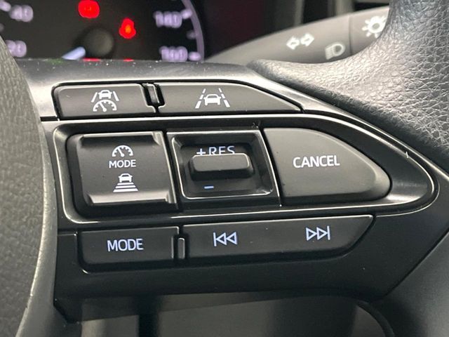 TOYOTA SIENTA HYBRID 2025