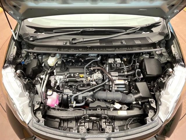 TOYOTA SIENTA HYBRID 2025