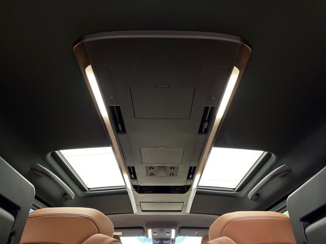 TOYOTA VELLFIRE  HYBRID 2024