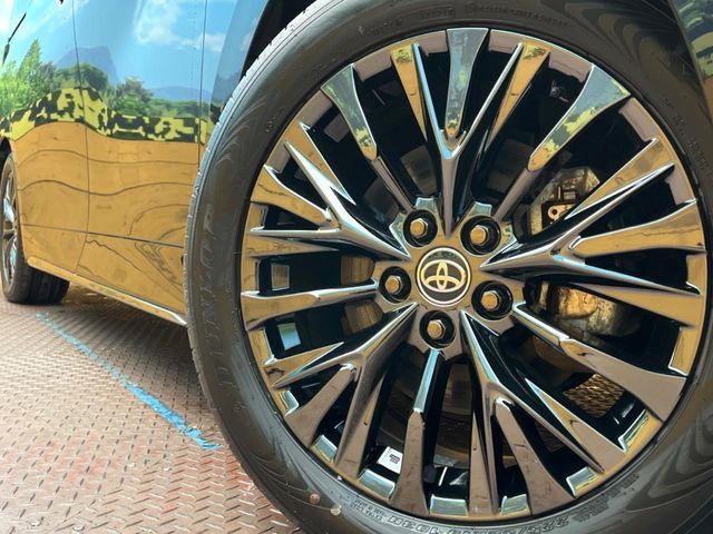 TOYOTA VELLFIRE  HYBRID 2024