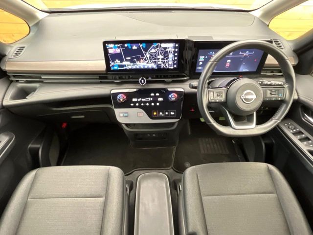 NISSAN SERENA  WG 2023