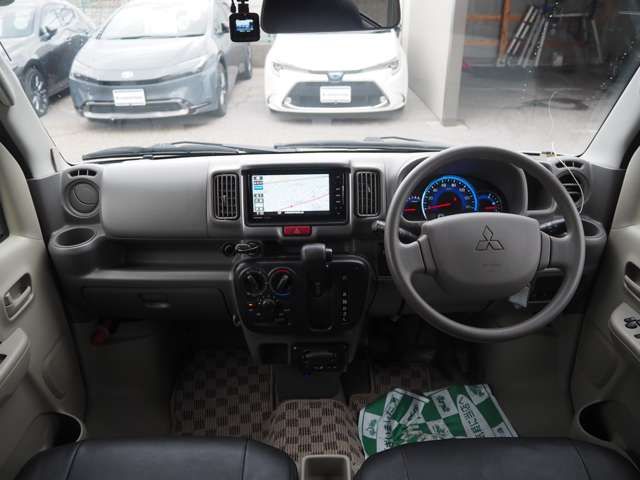 MITSUBISHI MINICAB van 4WD 2018